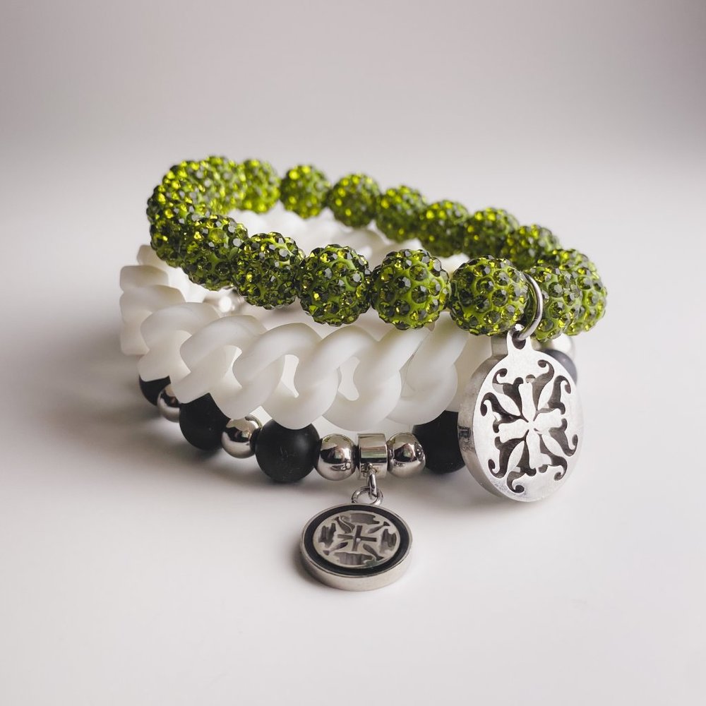 Rustic Cuff Green Rhinestone Rubber Black White Stackable Stretch Bracelet Set - Picture 4 of 11